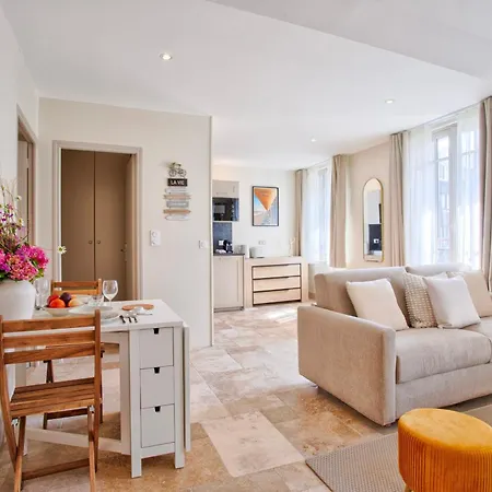 Appartement Coluche N2 - 1 Bedroom - Breakfast Included -