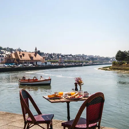Appartement Coluche N2 - 1 Bedroom - Breakfast Included - Trouville-sur-Mer
